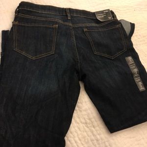 NWT Gap straight leg cuffed jeans size 6/28